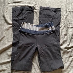 Lululemon Astro Pants - size 2